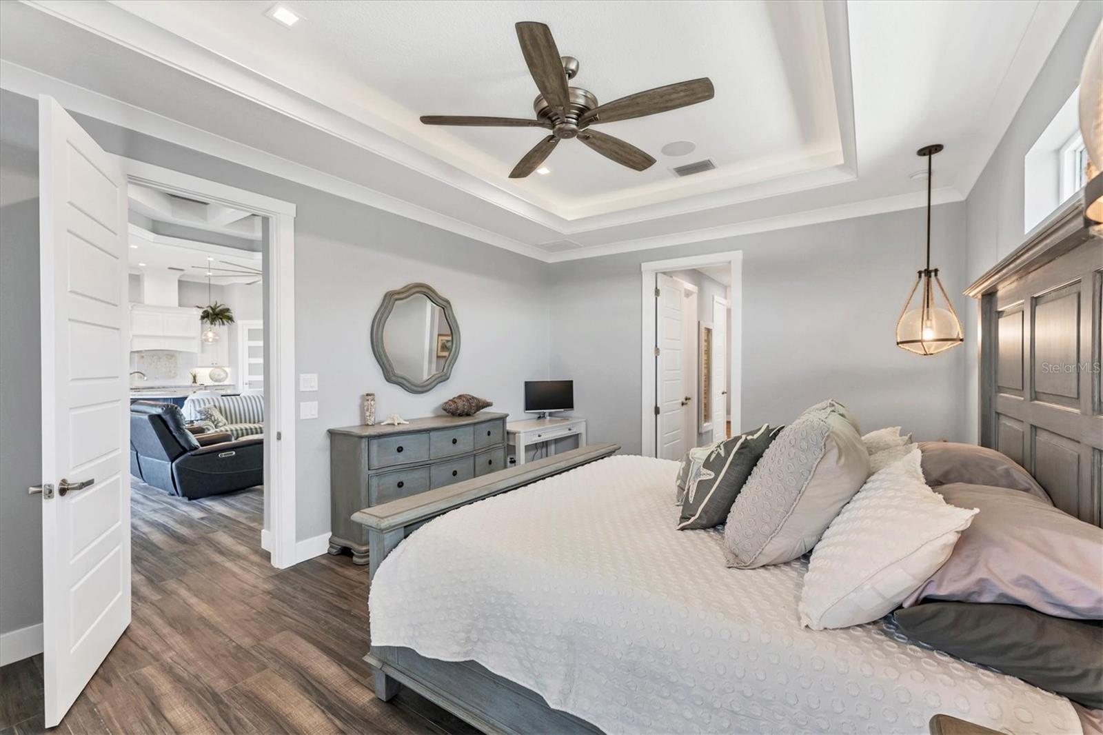 PALM POINT - Residential