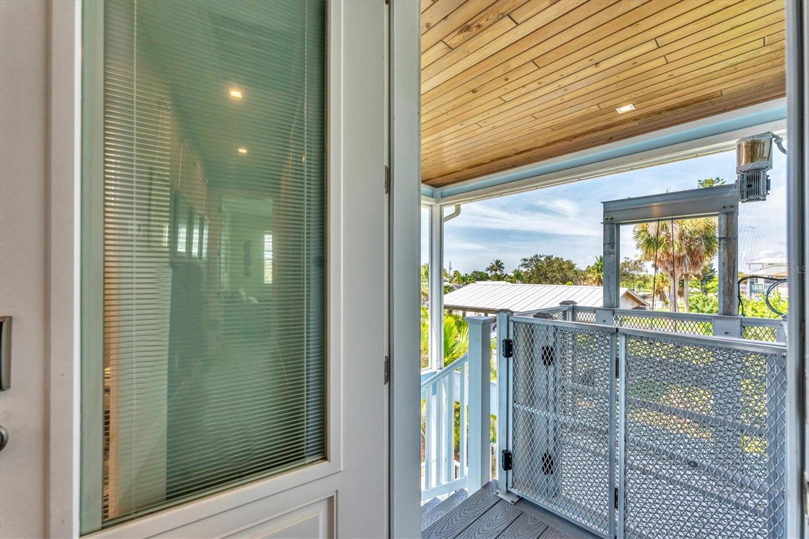 PALM POINT - Residential
