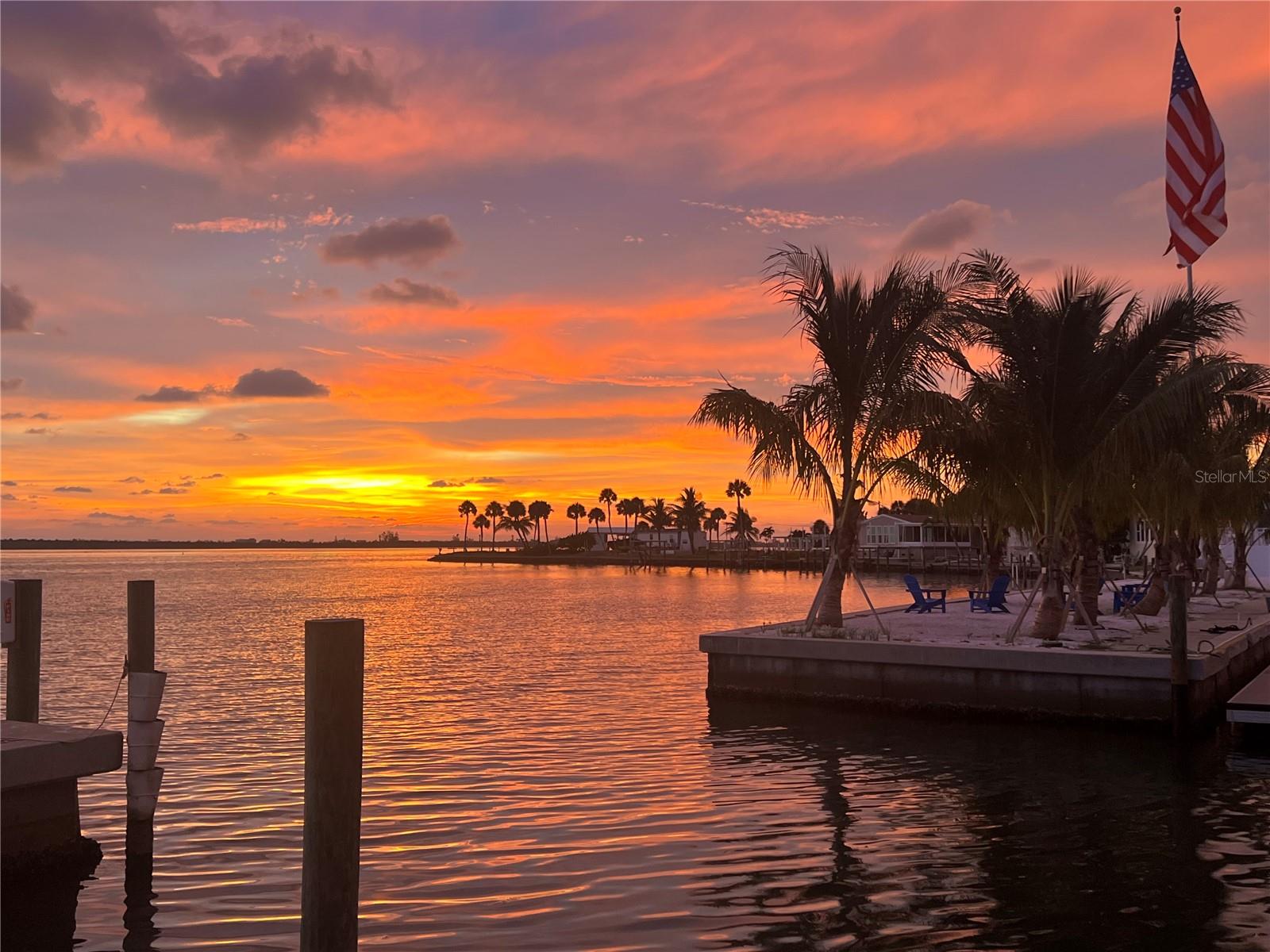 PALM POINT - Residential