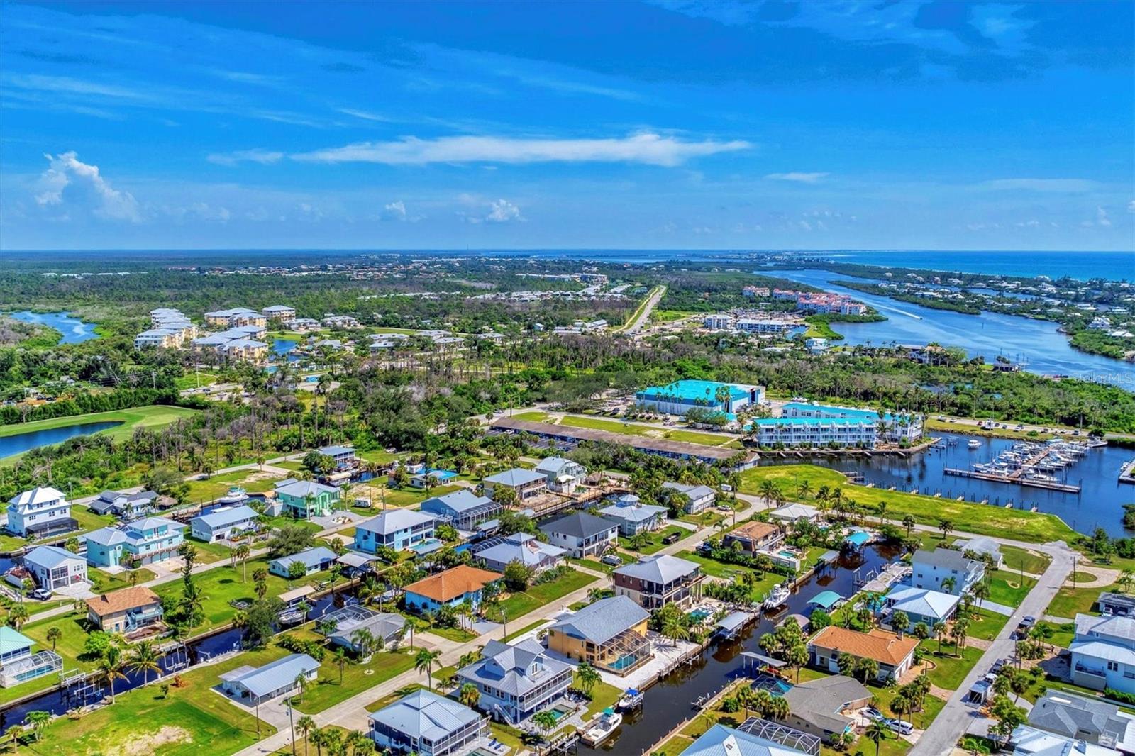 PALM POINT - Residential