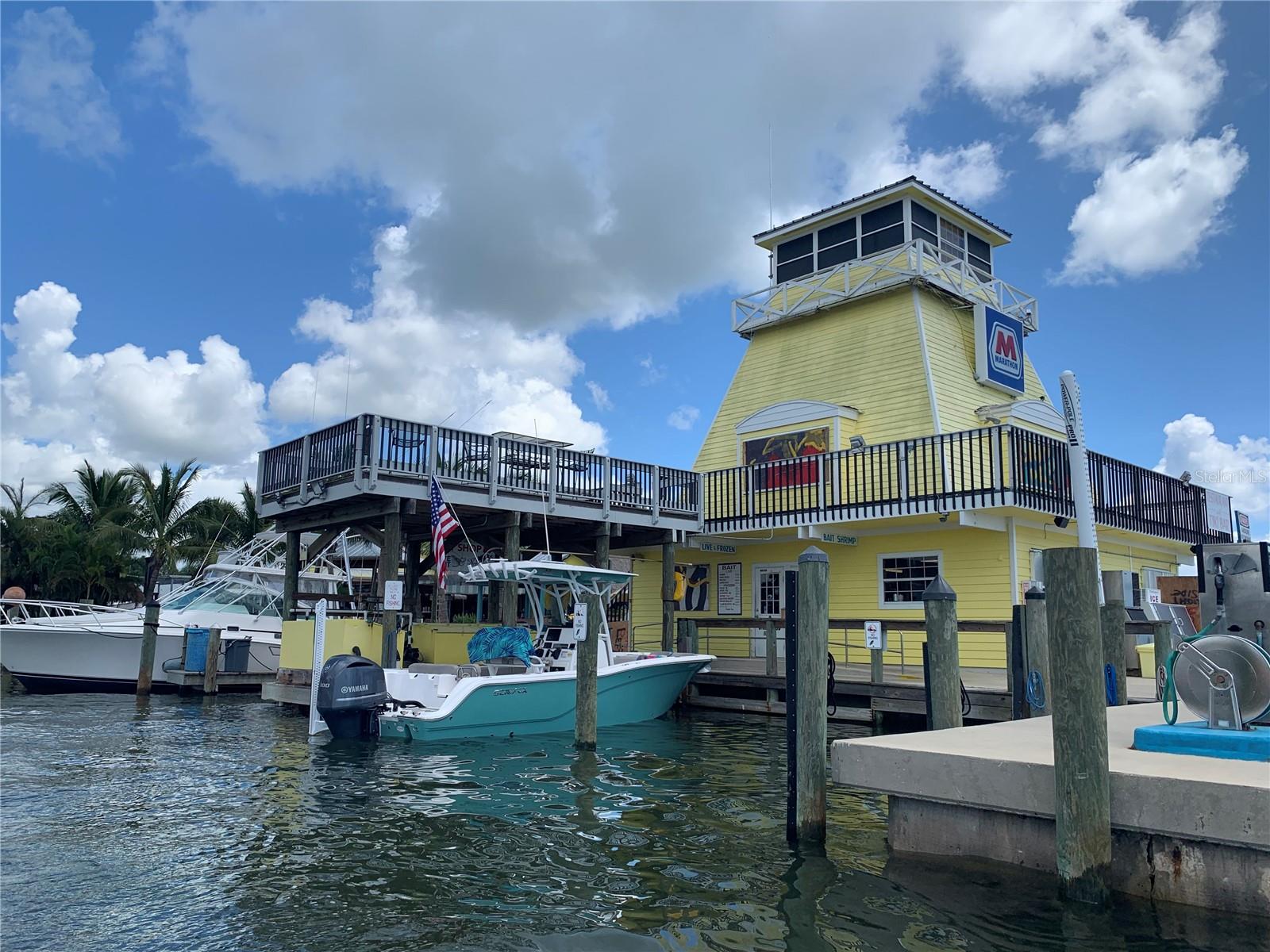 PALM POINT - Residential