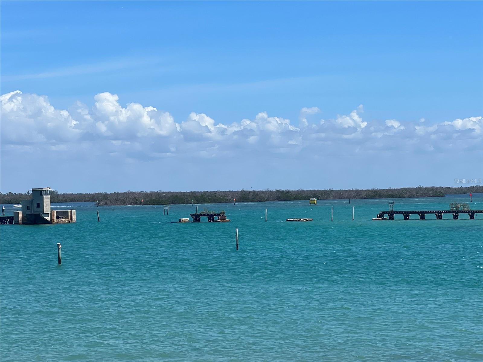 PALM POINT - Residential