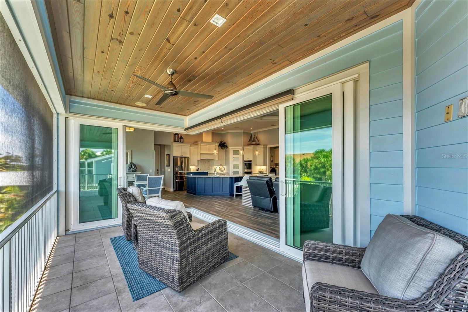 PALM POINT - Residential