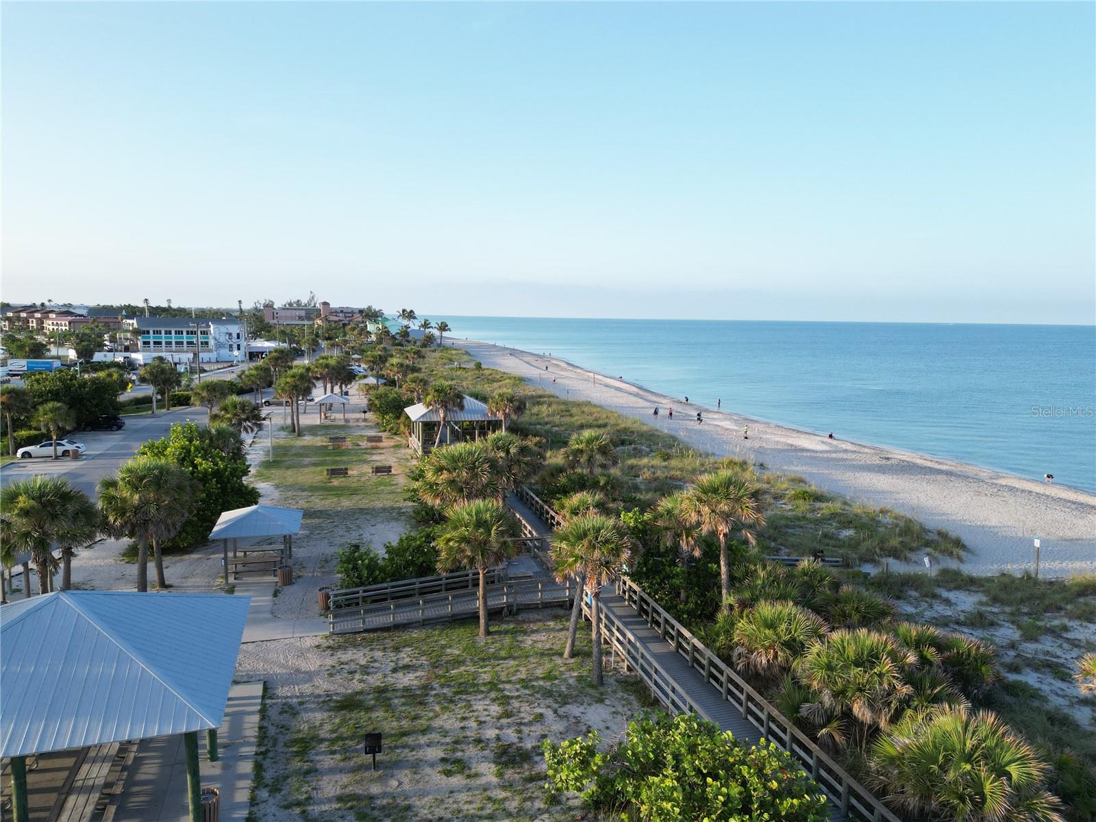 PALM POINT - Residential