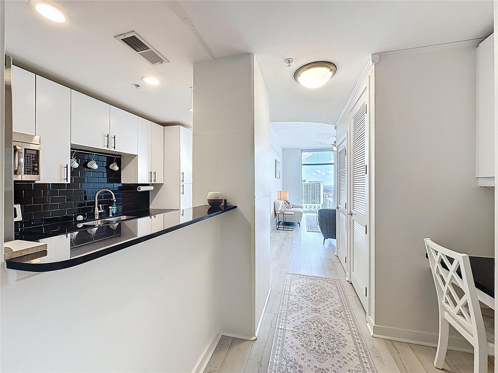 SOLAIRE/PLAZA CONDO - Residential