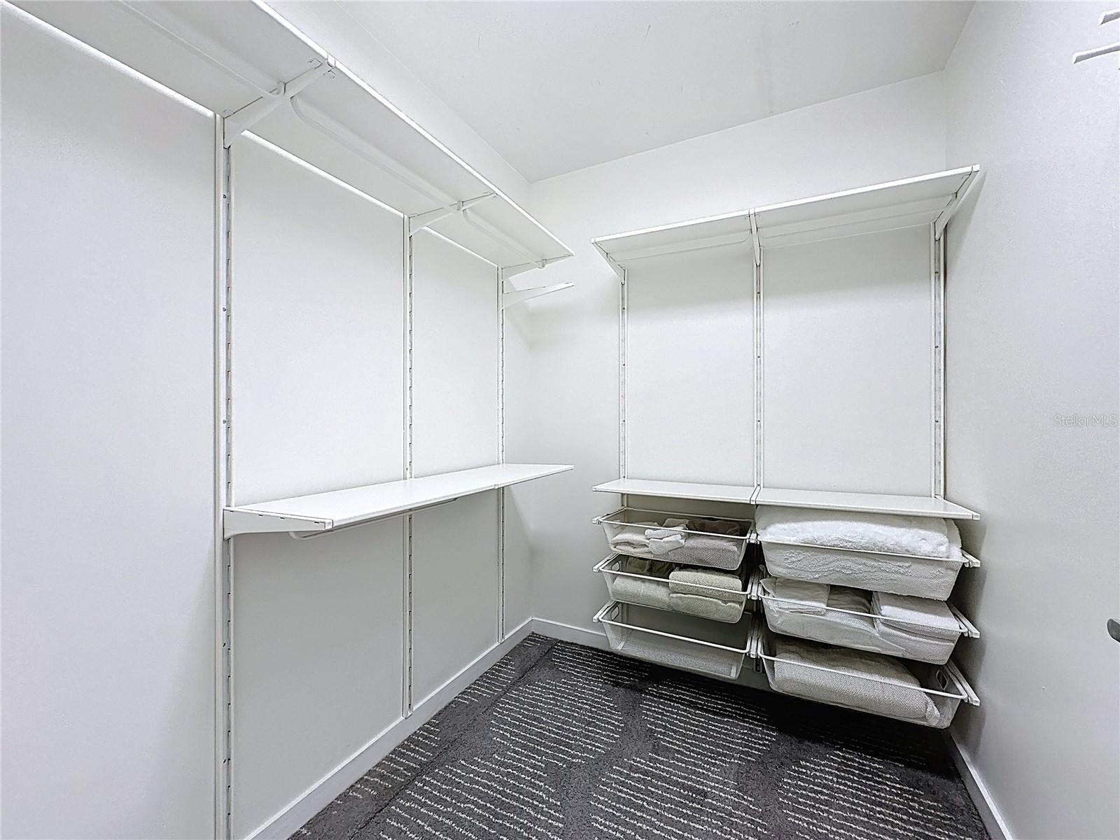 SOLAIRE/PLAZA CONDO - Residential