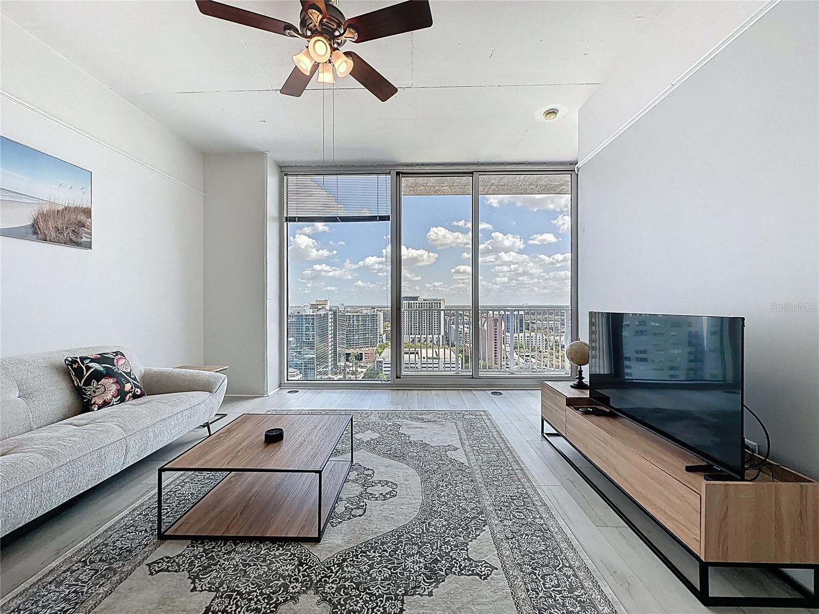 SOLAIRE/PLAZA CONDO - Residential