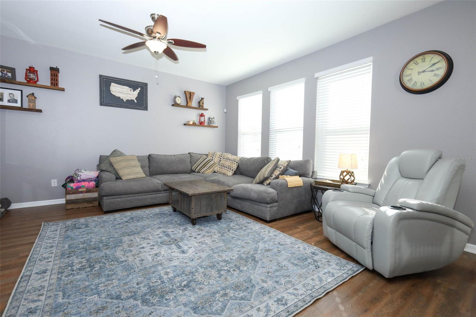 BROOKSHIRE SUB - Residential