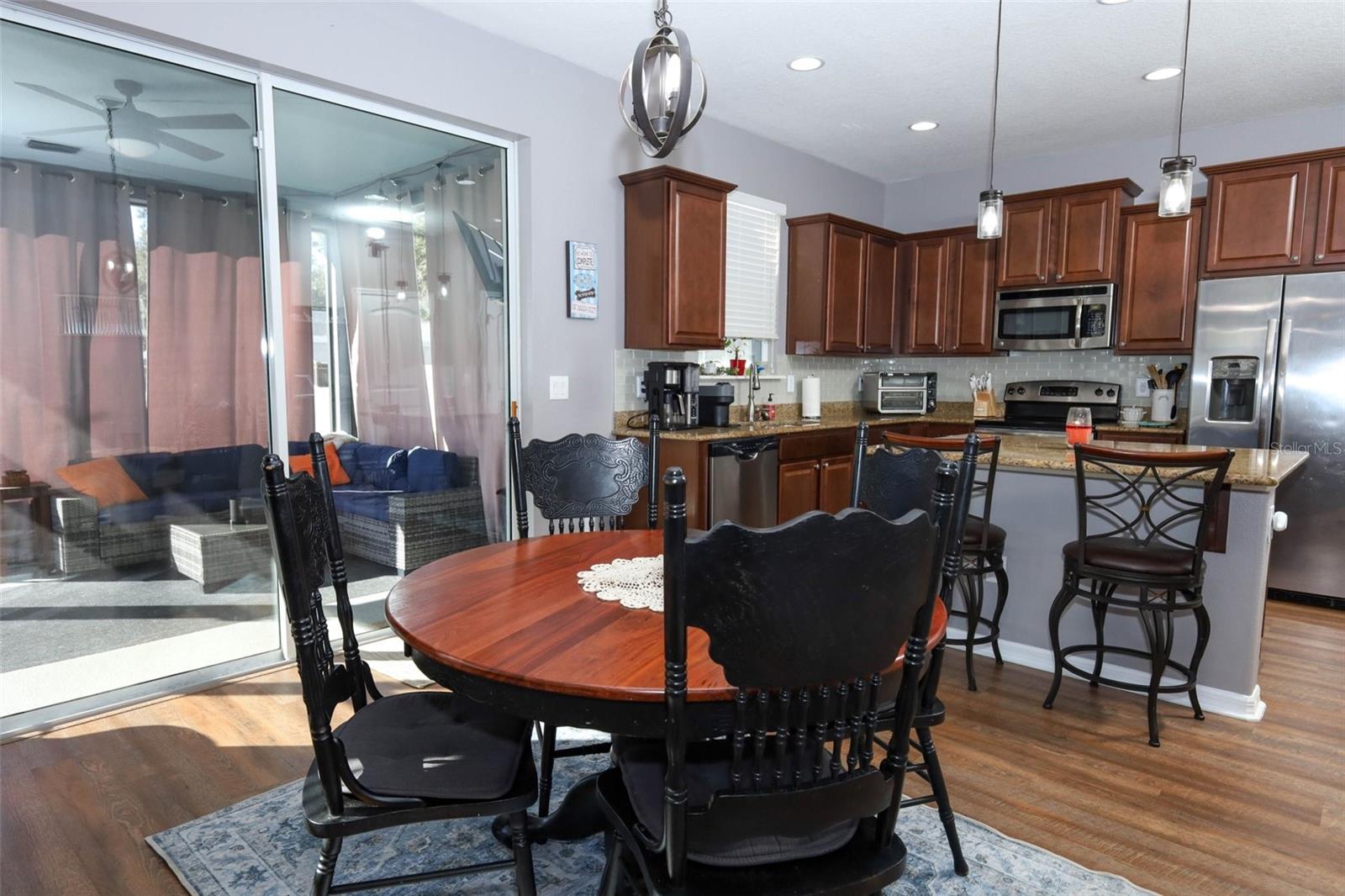 BROOKSHIRE SUB - Residential