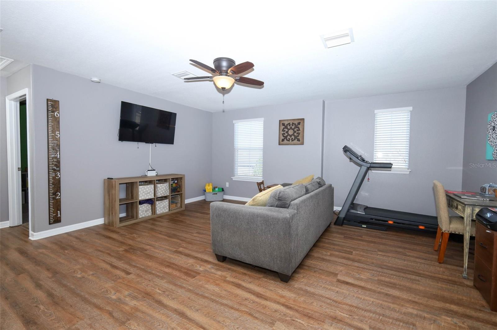 BROOKSHIRE SUB - Residential