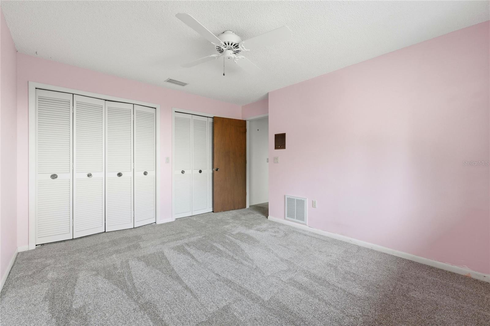 WALDEN LAKE FAIRWAY ESTATES - Residential