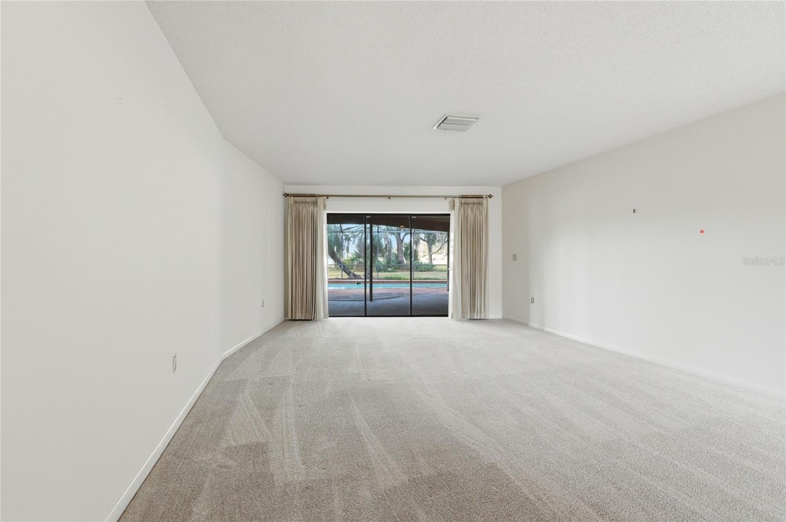 WALDEN LAKE FAIRWAY ESTATES - Residential