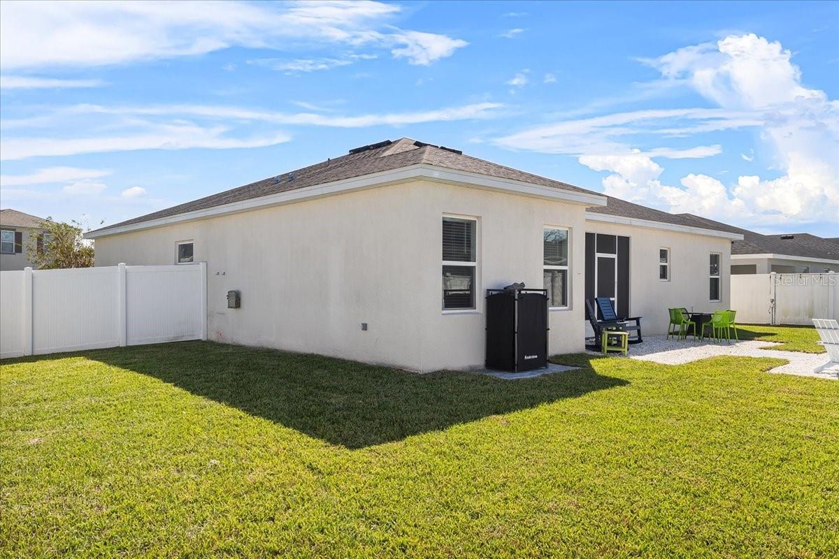 185 ST THOMAS DRIVE