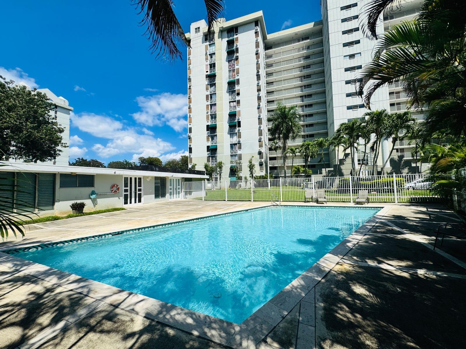 CONDOMINIO TORRES DEL PARQUE TORRE SUR - Residential