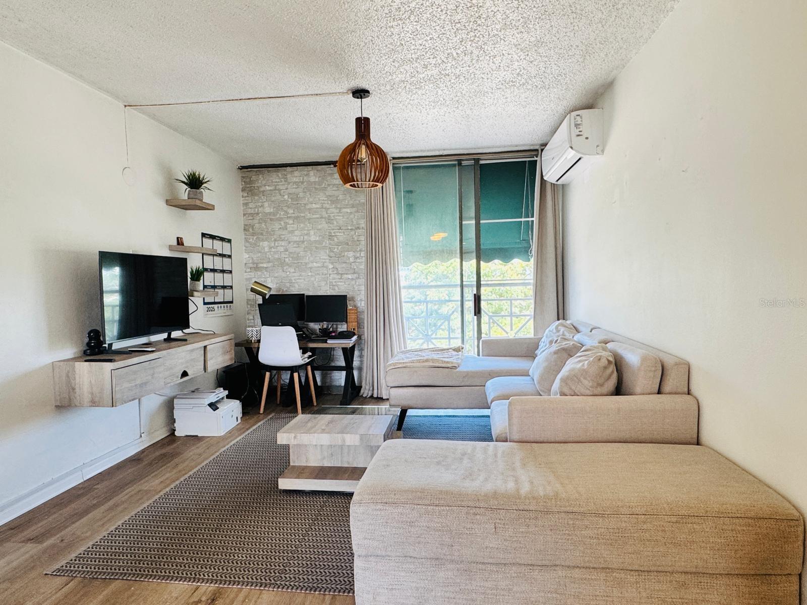 CONDOMINIO TORRES DEL PARQUE TORRE SUR - Residential