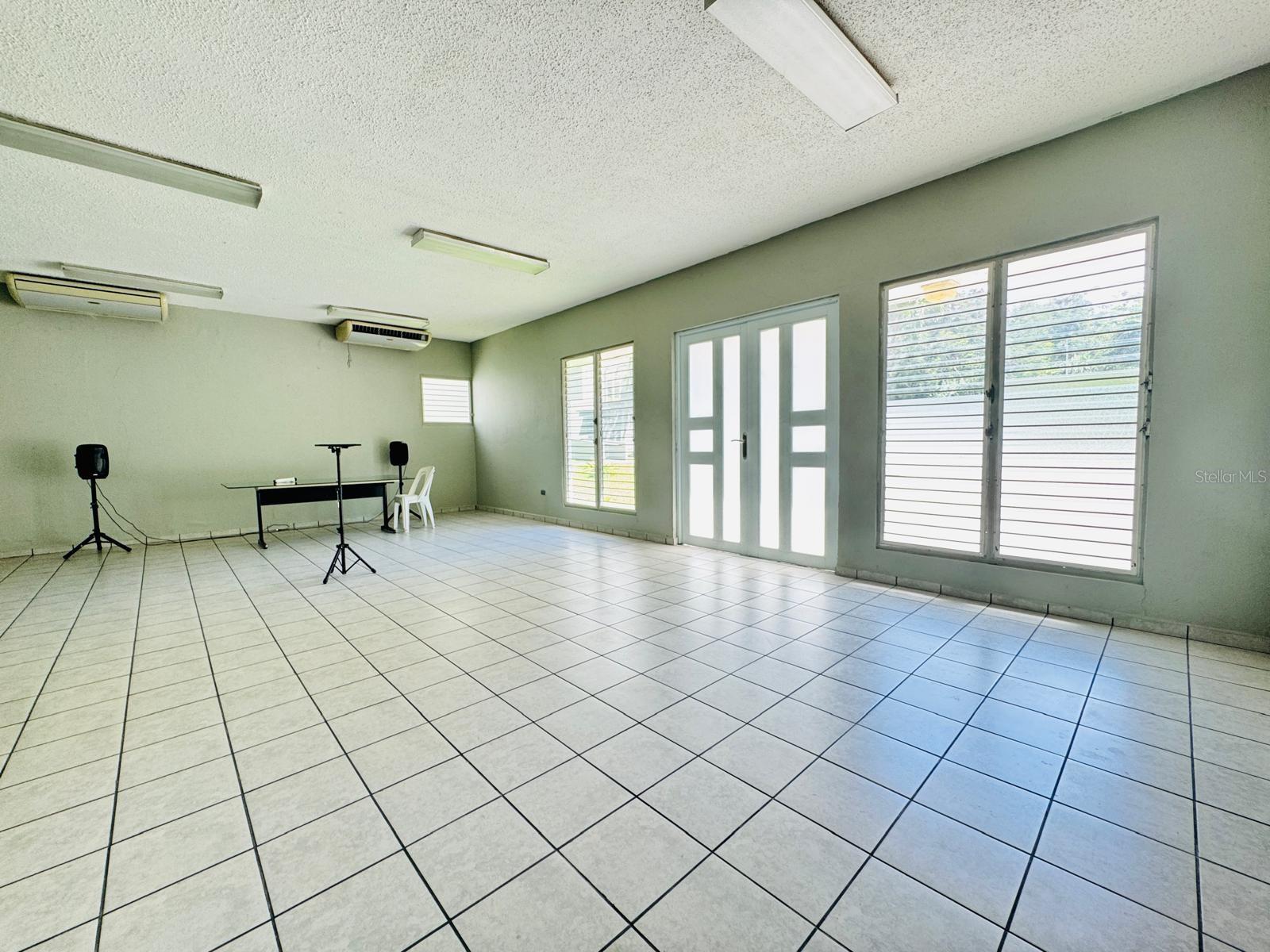 CONDOMINIO TORRES DEL PARQUE TORRE SUR - Residential