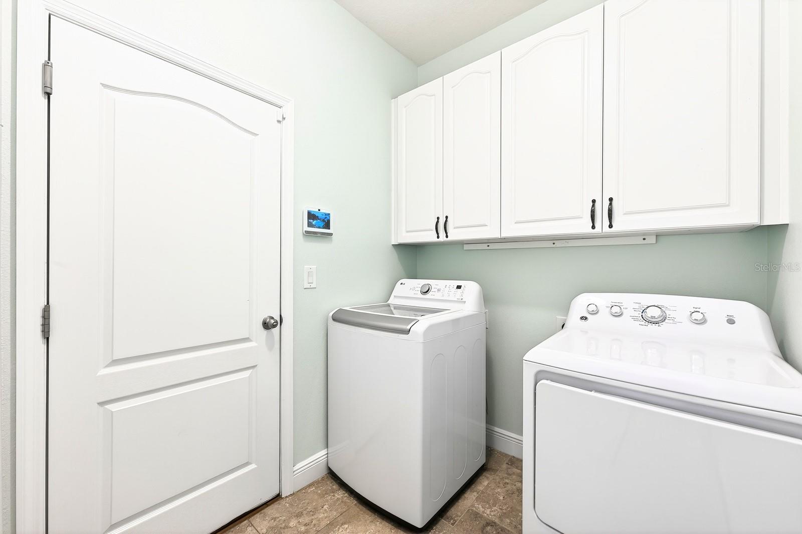 ROCK SPRINGS RIDGE PH VII B - Residential