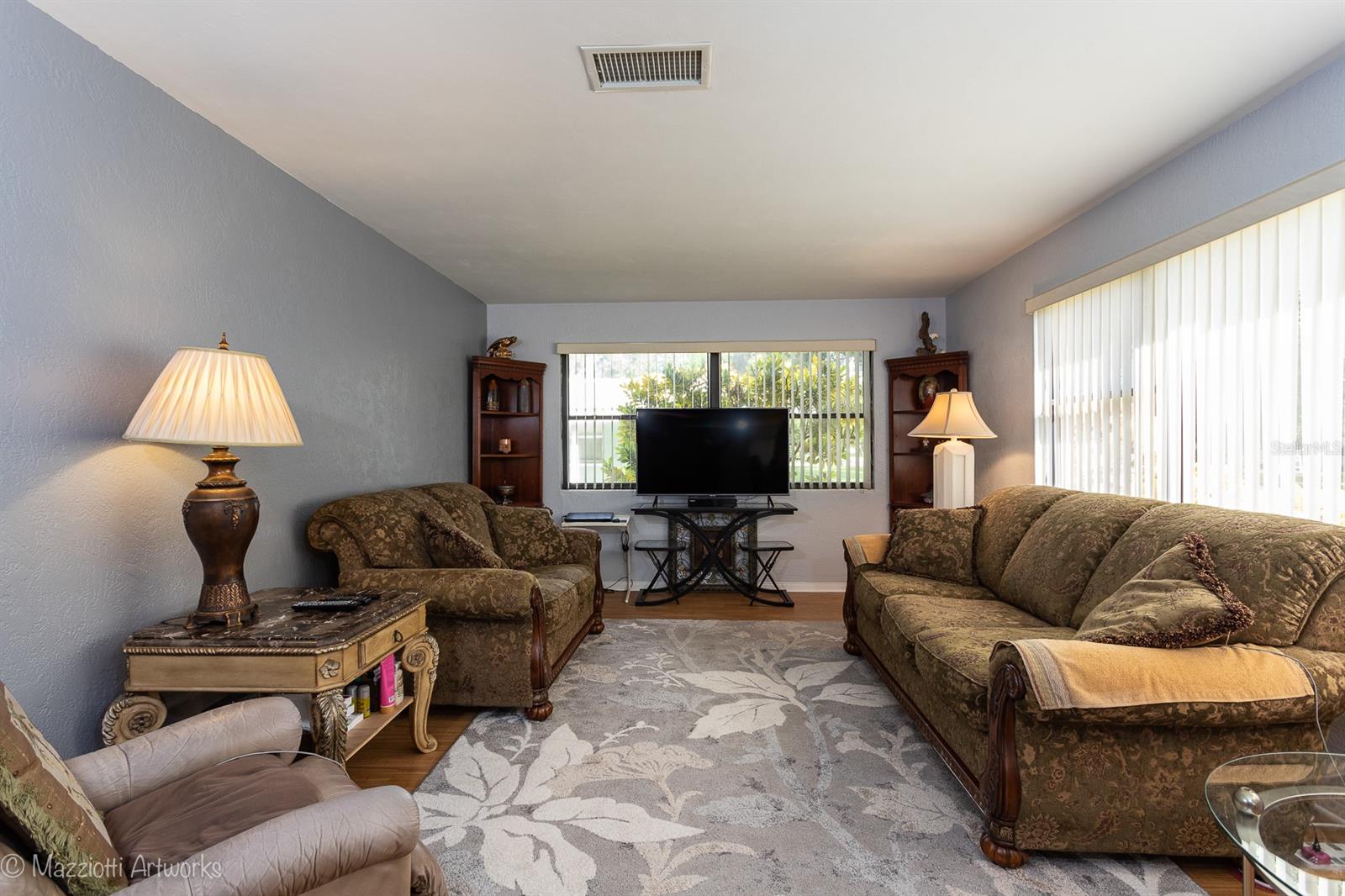 Tropical Palm Terrace - Residential