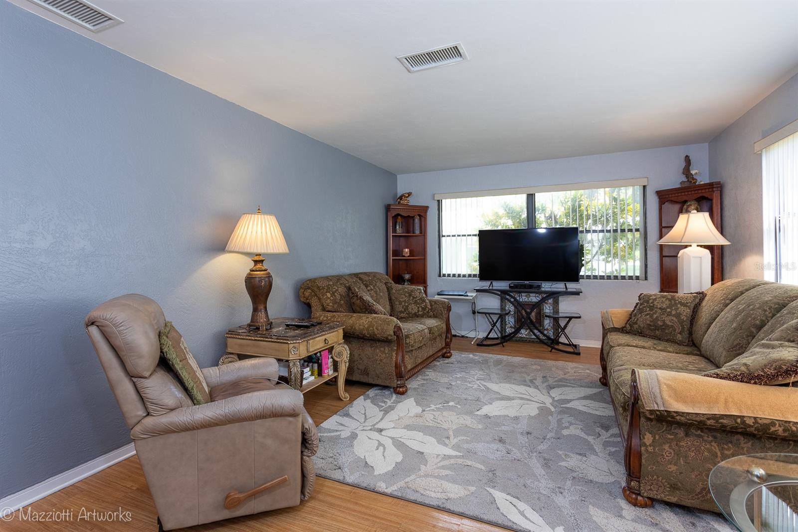 Tropical Palm Terrace - Residential