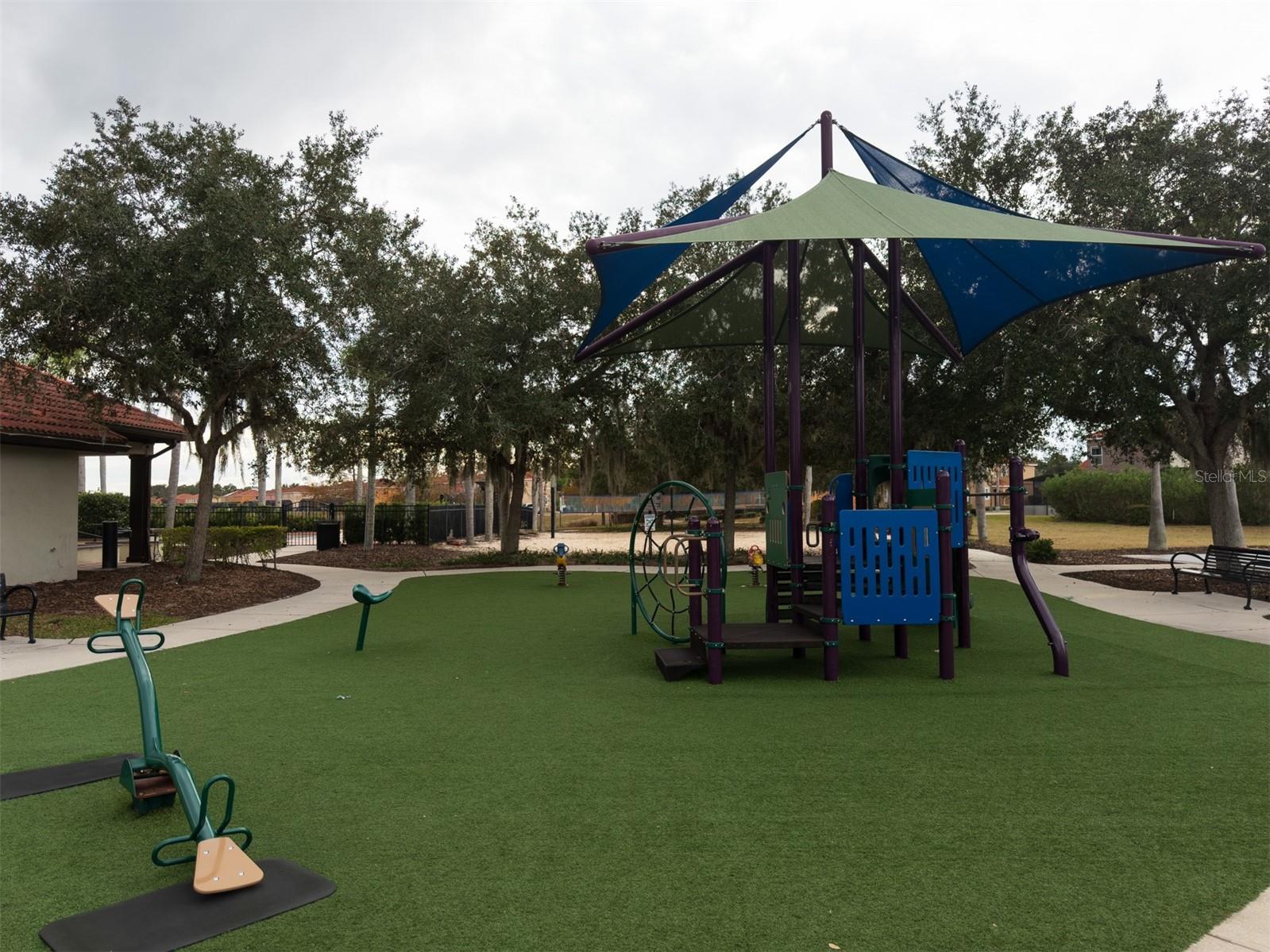 BELLAVIDA - Residential