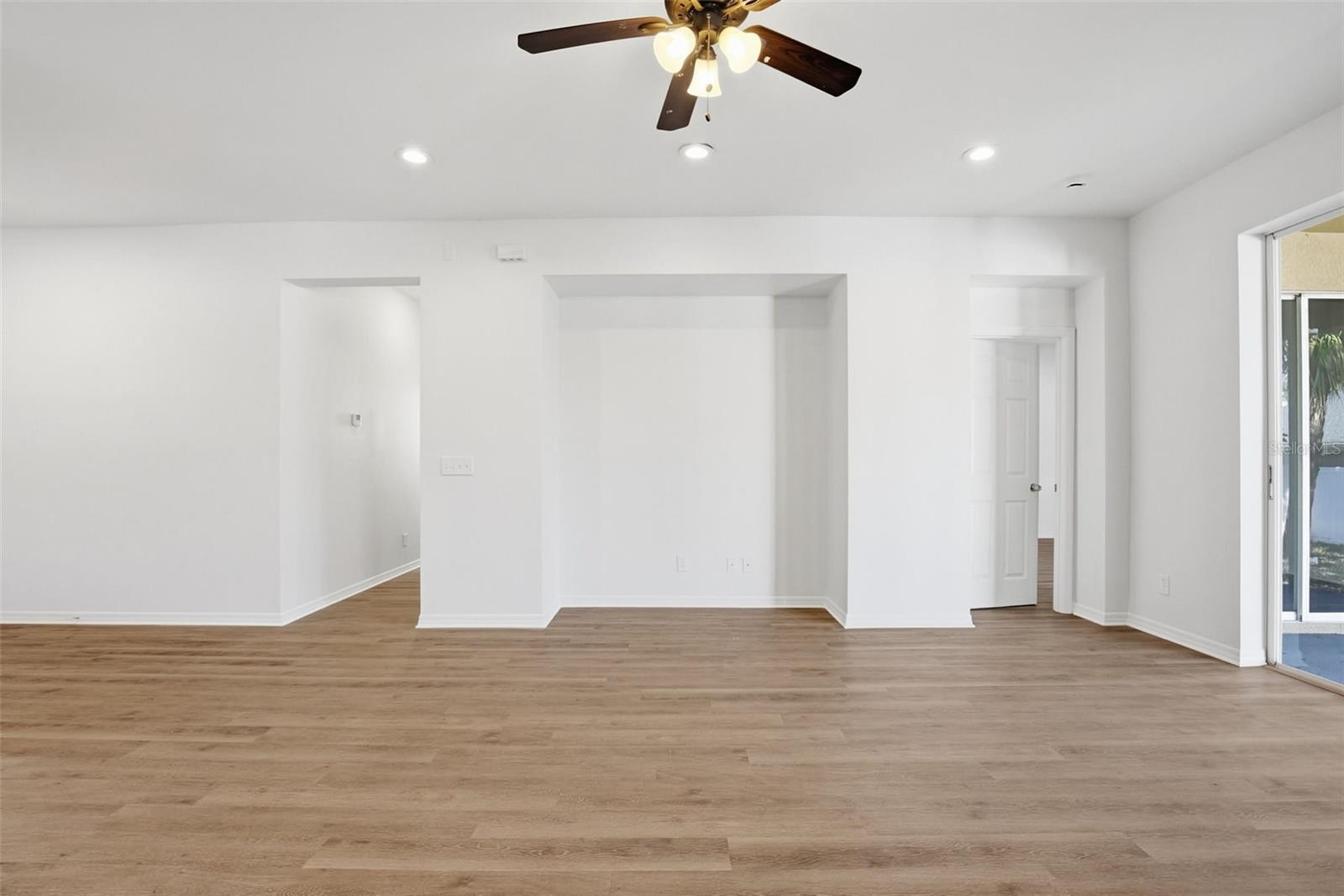 RIVERCREST PH 2 PARCEL O AND R - Residential