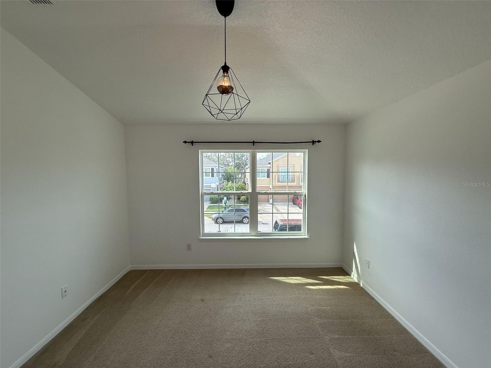 FLAGSHIP PARK - Residential Lease