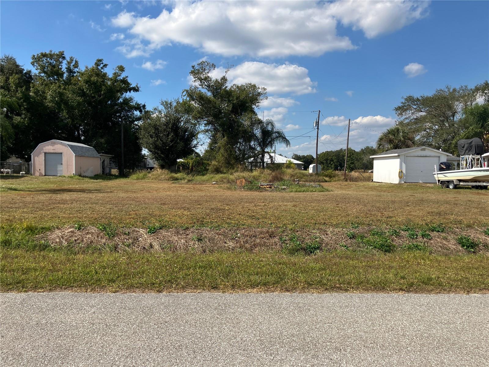 SUNNYBREEZE HARBOR SEC 1 - Residential