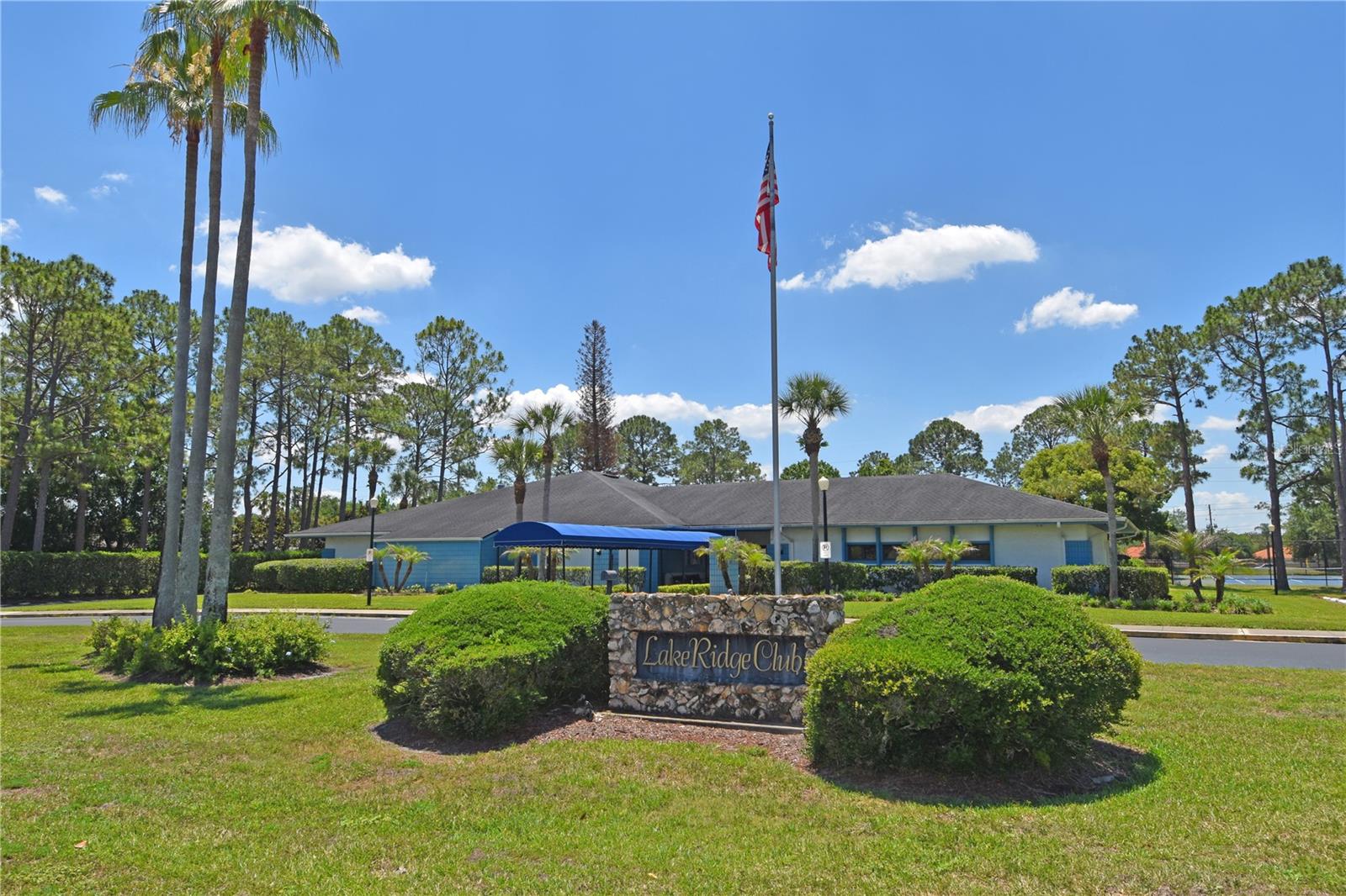 LAKE RIDGE VILLAGE - Residential