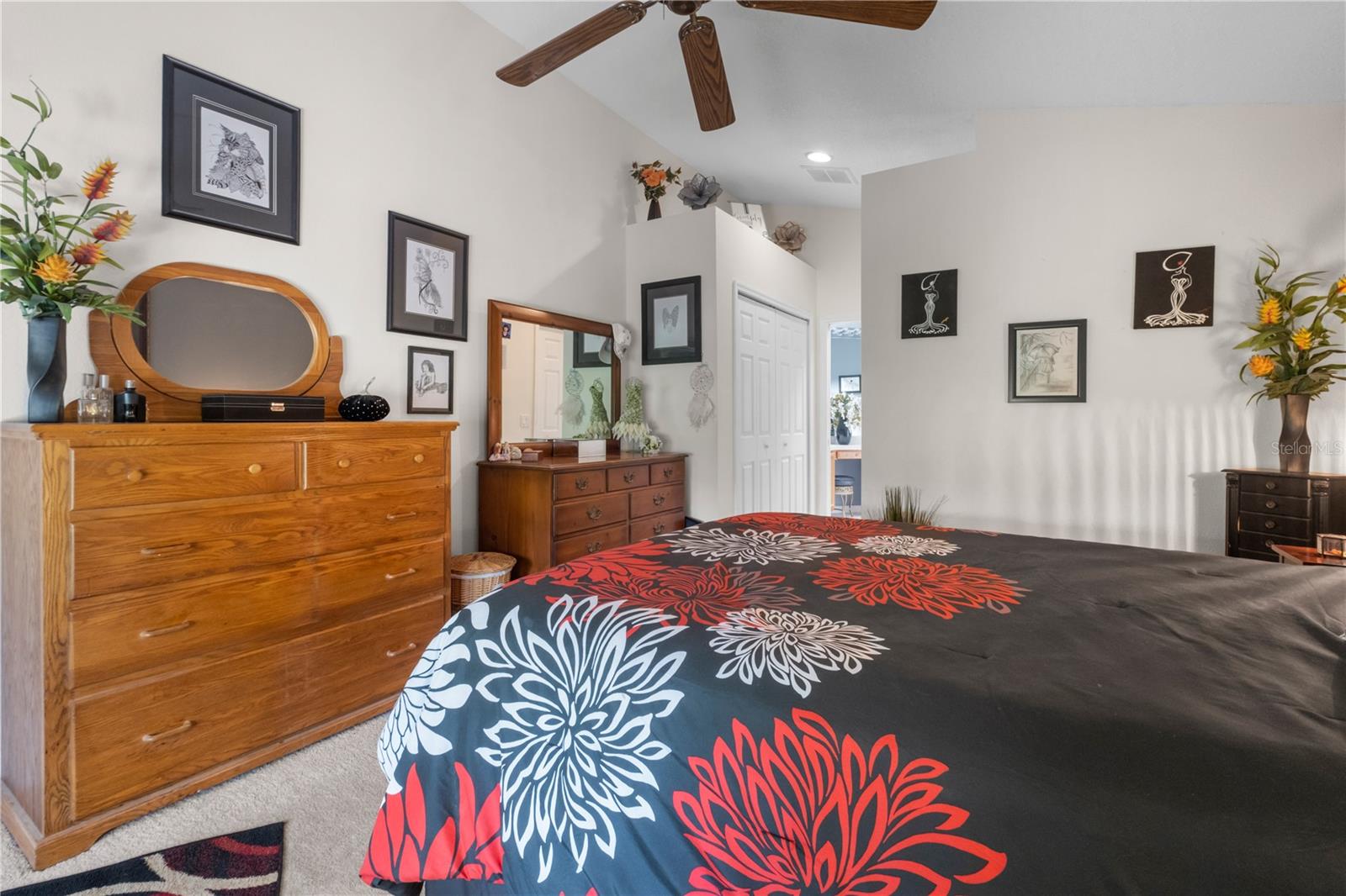 WELLINGTON AT SEVEN HILLS PH 3 - Residential