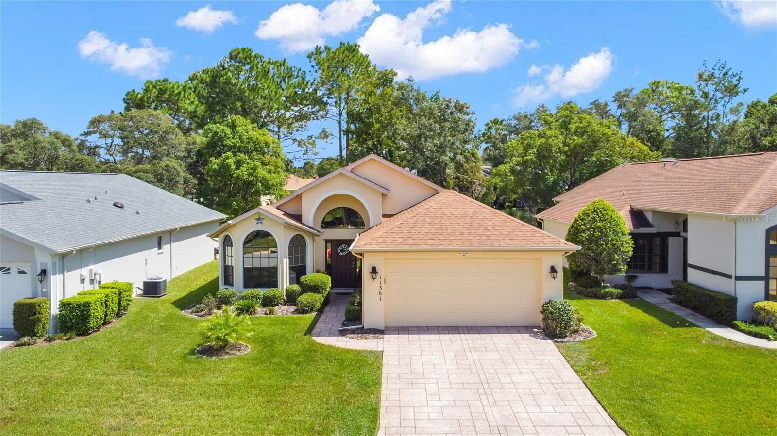 WELLINGTON AT SEVEN HILLS PH 3 - Residential