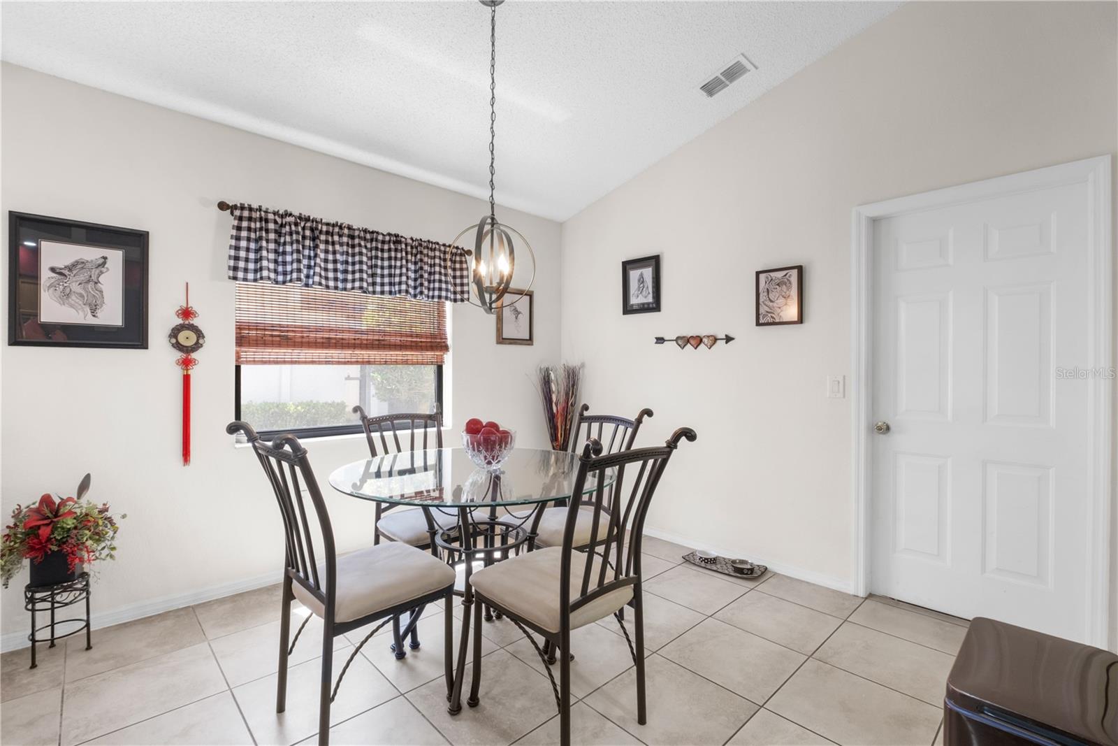 WELLINGTON AT SEVEN HILLS PH 3 - Residential