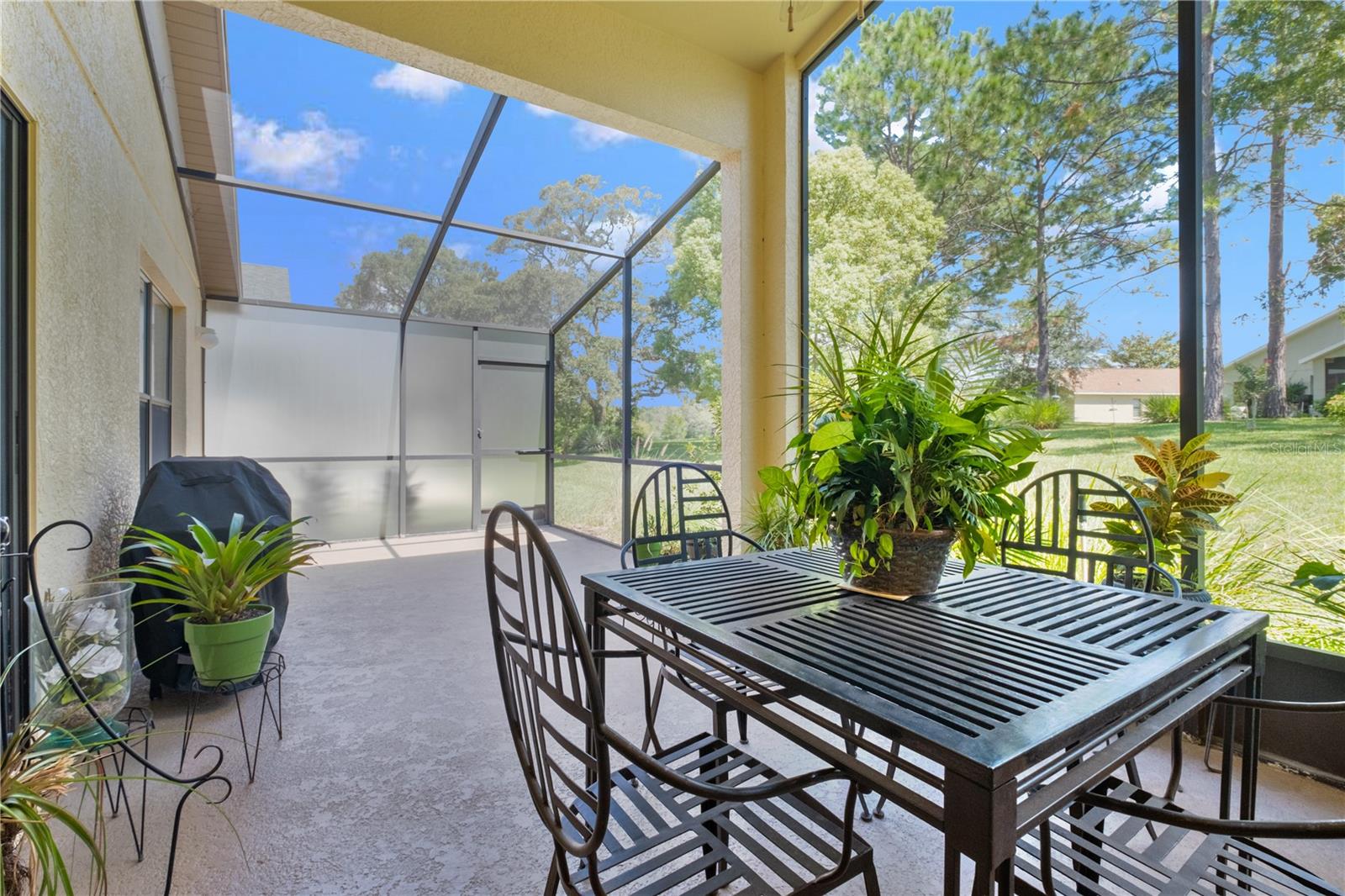 WELLINGTON AT SEVEN HILLS PH 3 - Residential