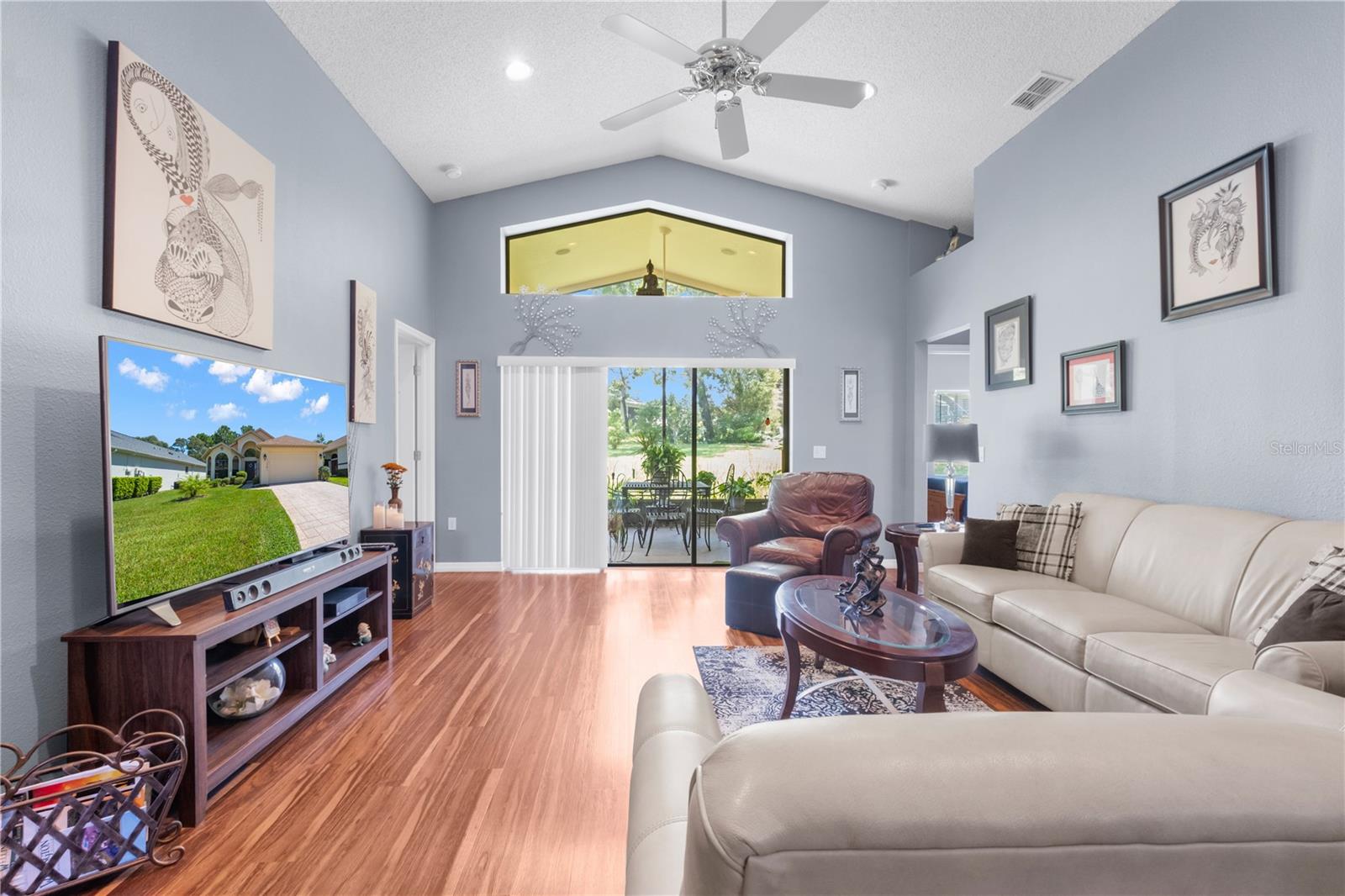 WELLINGTON AT SEVEN HILLS PH 3 - Residential