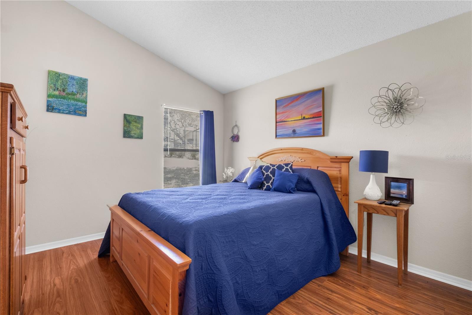 WELLINGTON AT SEVEN HILLS PH 3 - Residential