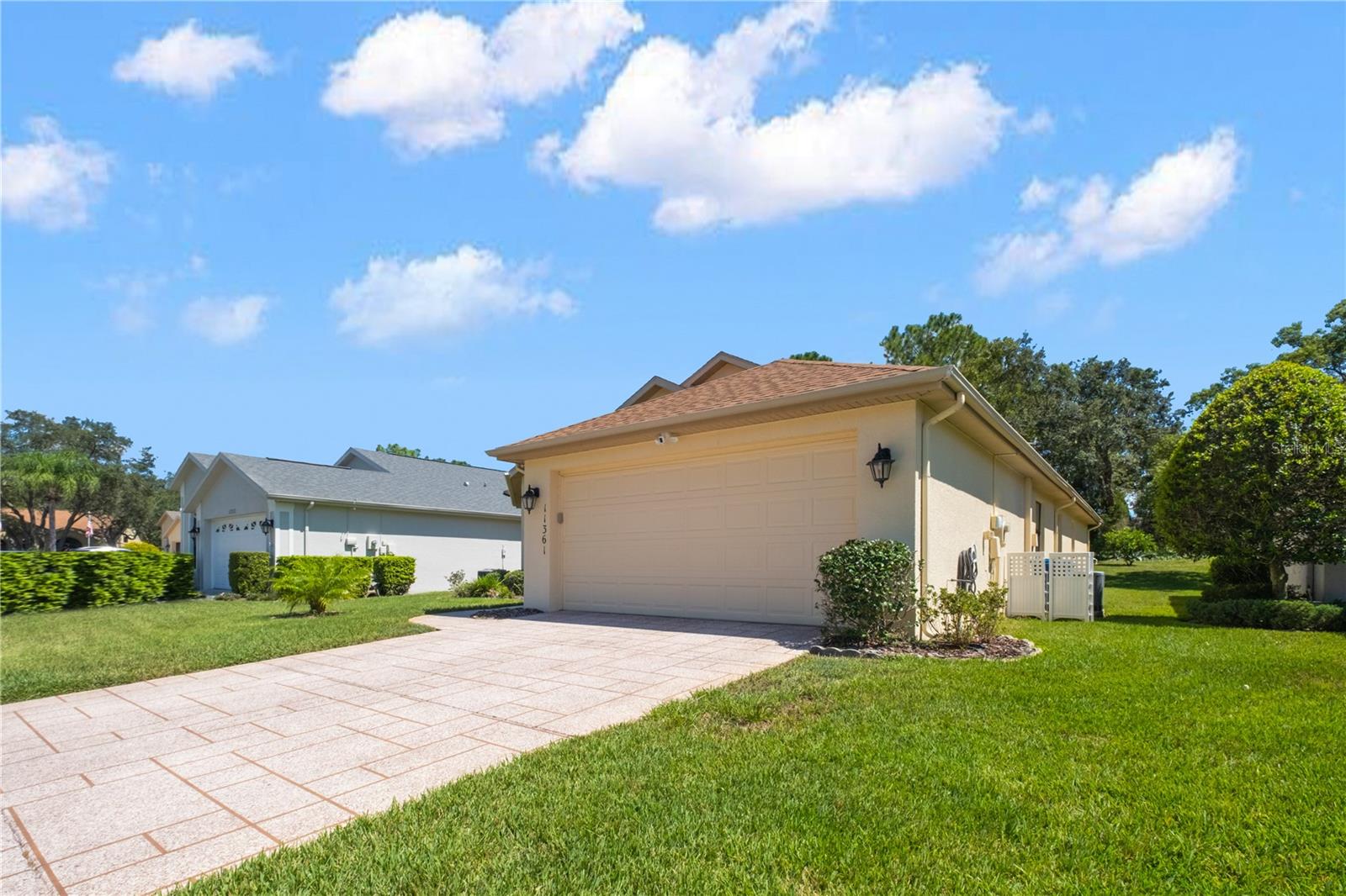 WELLINGTON AT SEVEN HILLS PH 3 - Residential