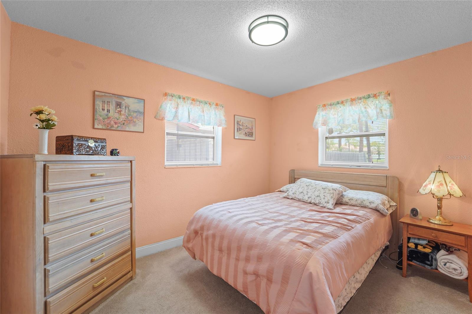RIDGEWOOD LAKES - Residential