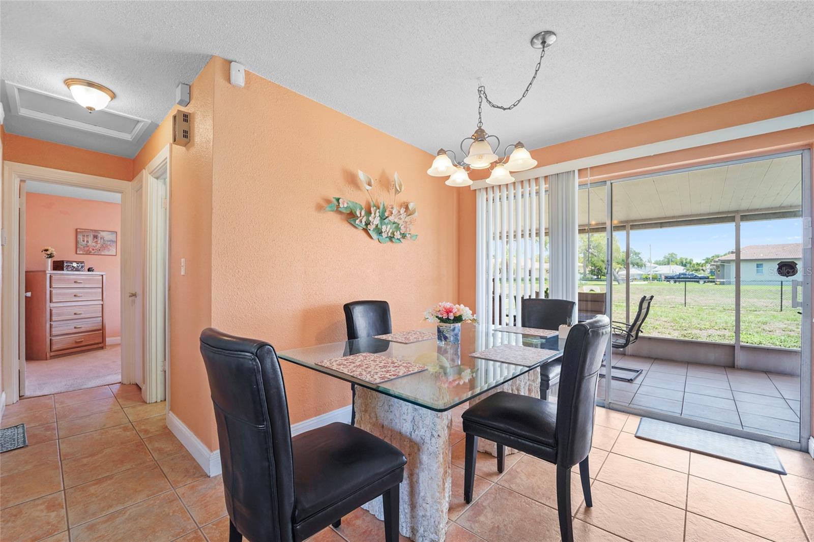 RIDGEWOOD LAKES - Residential