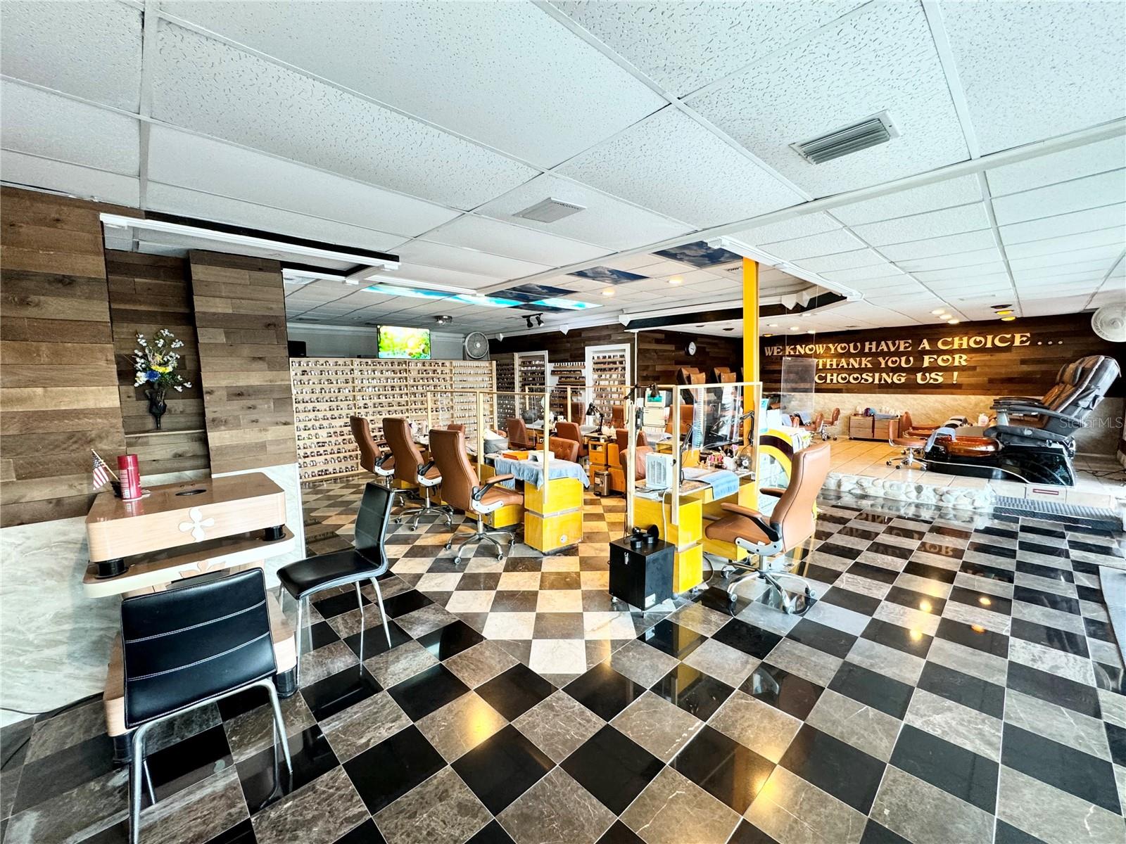 GROVE PARK - Commercial Sale