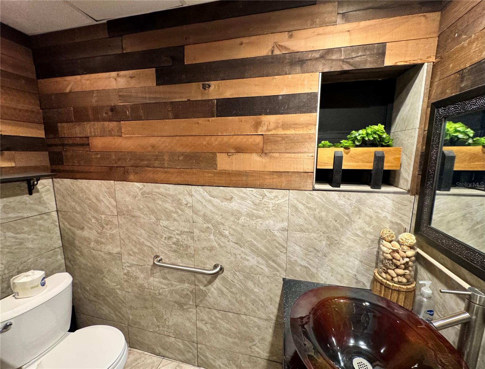 GROVE PARK - Commercial Sale