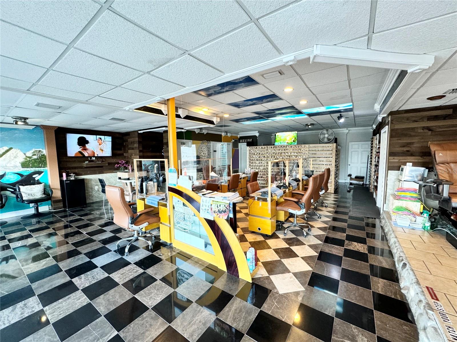 GROVE PARK - Commercial Sale