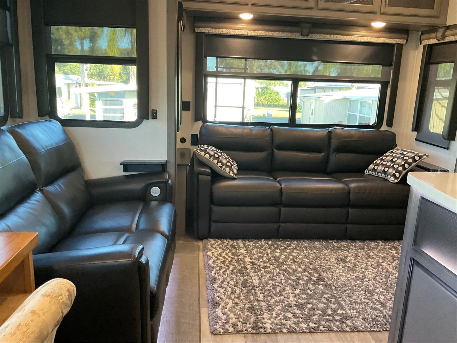 FISHEATING CONDO SEC B - Residential