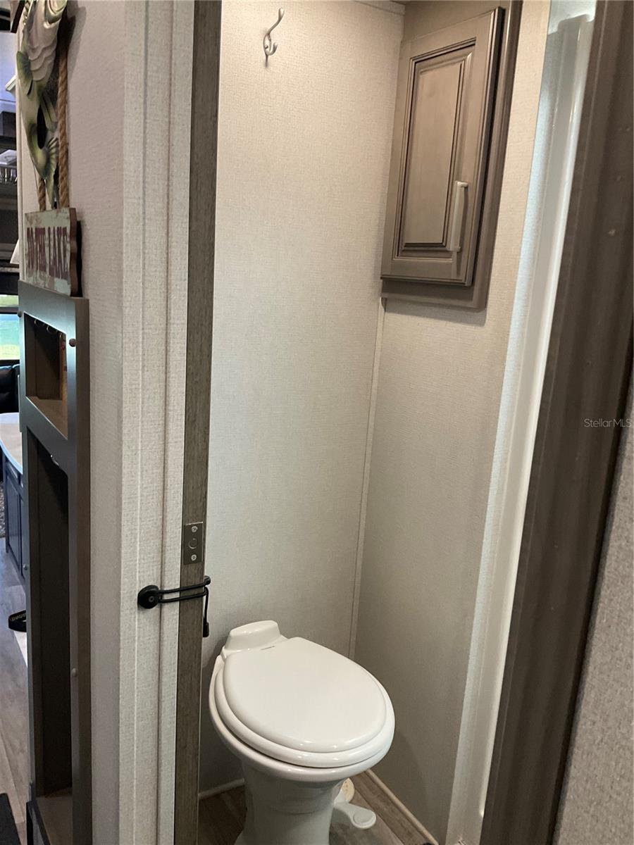 FISHEATING CONDO SEC B - Residential