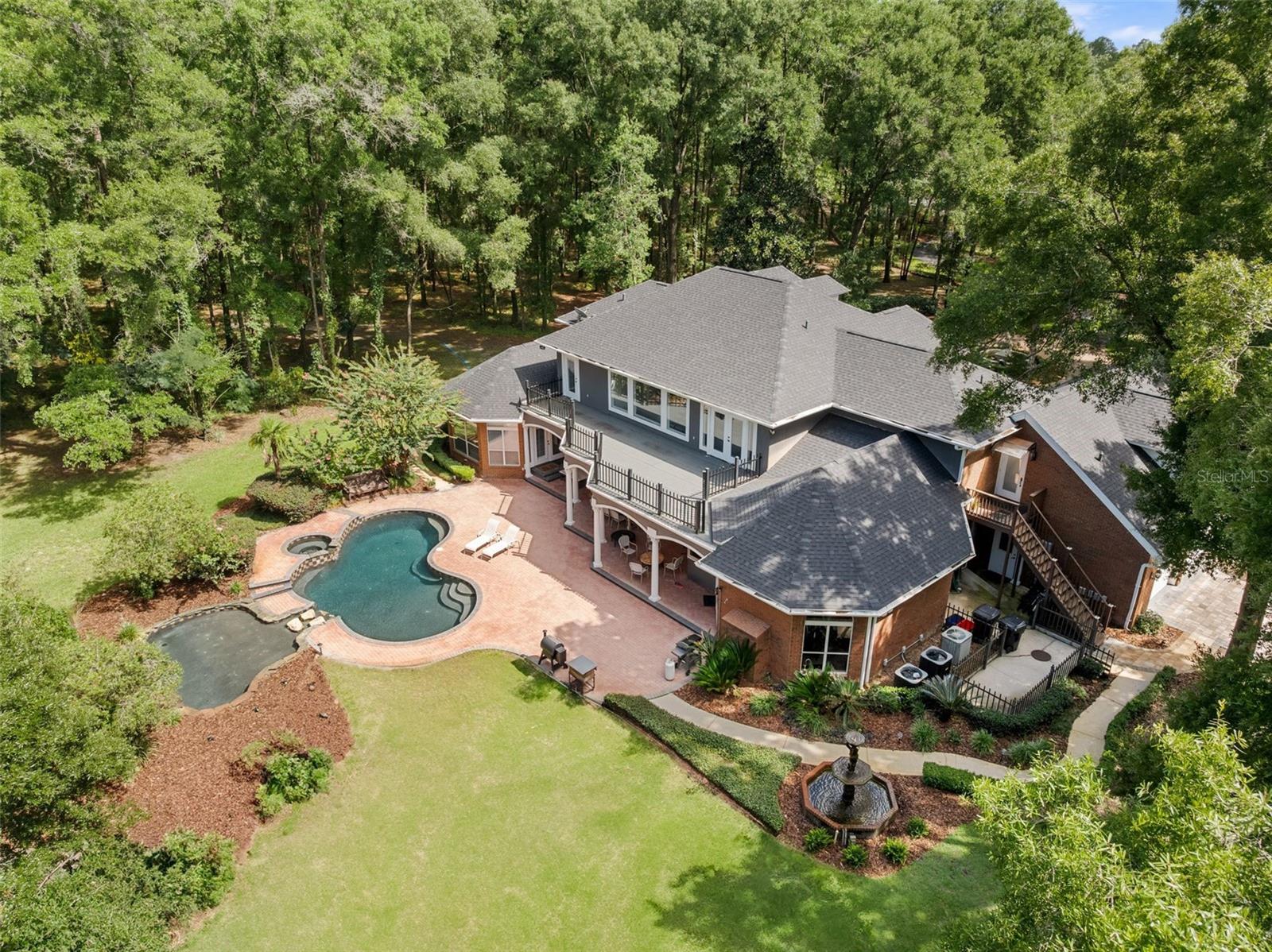 FOXRIDGE - Residential