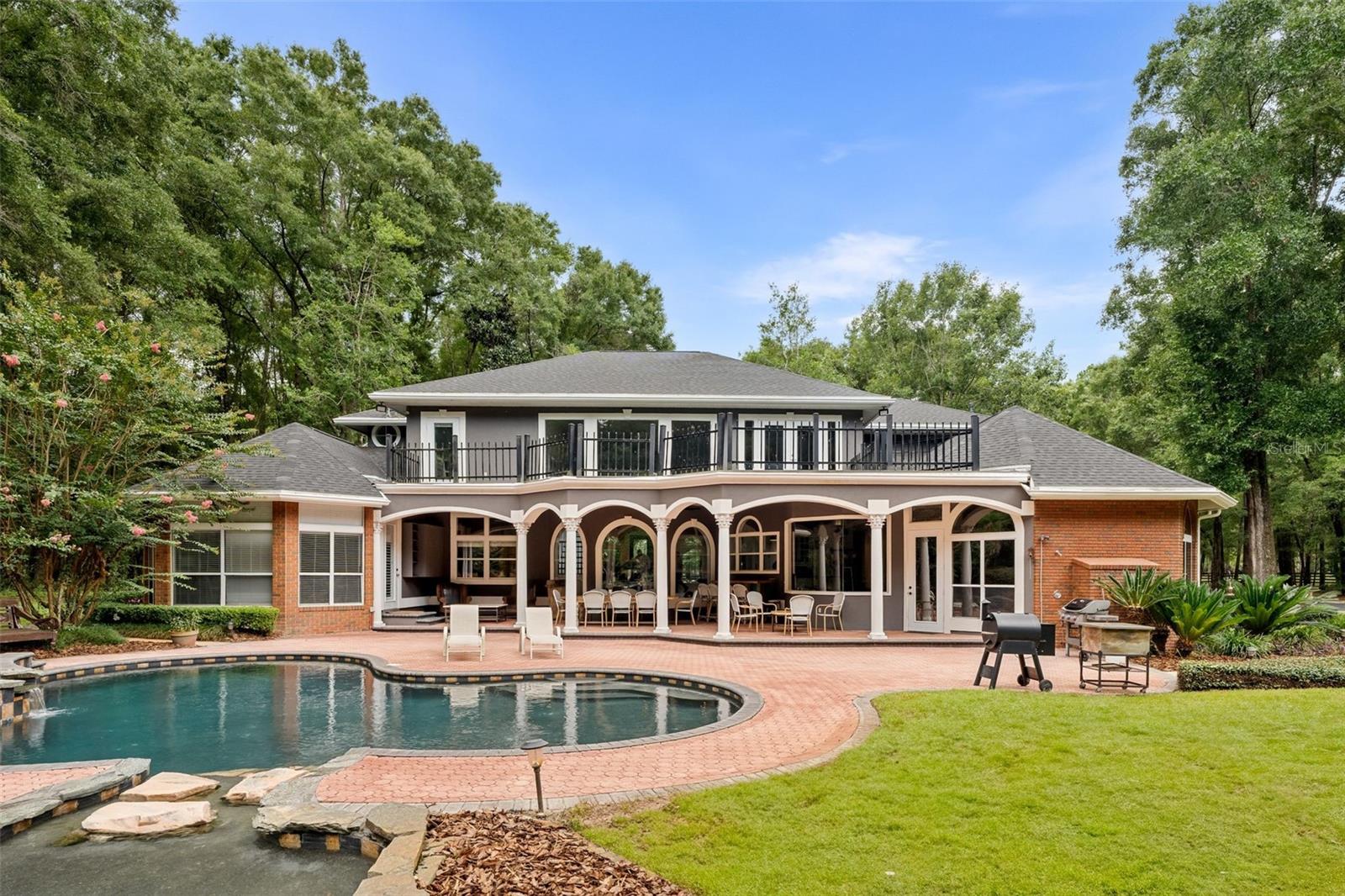 FOXRIDGE - Residential