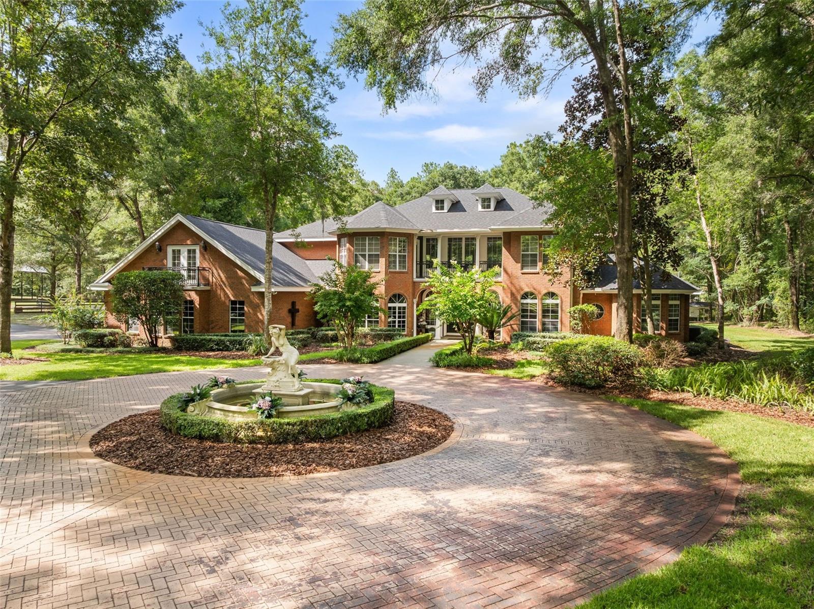 FOXRIDGE - Residential