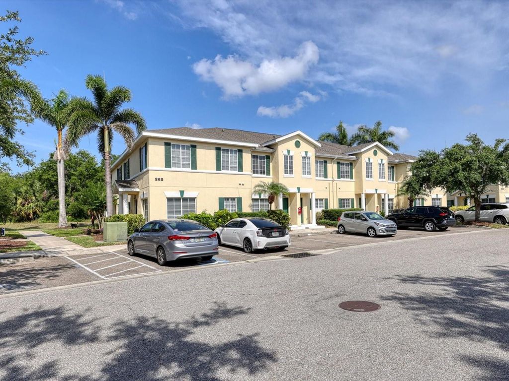 Photo of 262 Cape Harbour Loop #101, Bradenton, FL 34212 (MLS # A4675706)