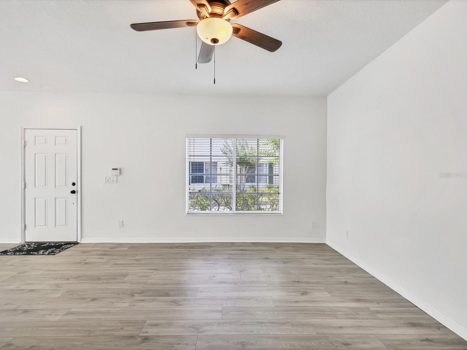 THE TWNHMS AT LIGHTHOUSE COVE II - Residential Lease