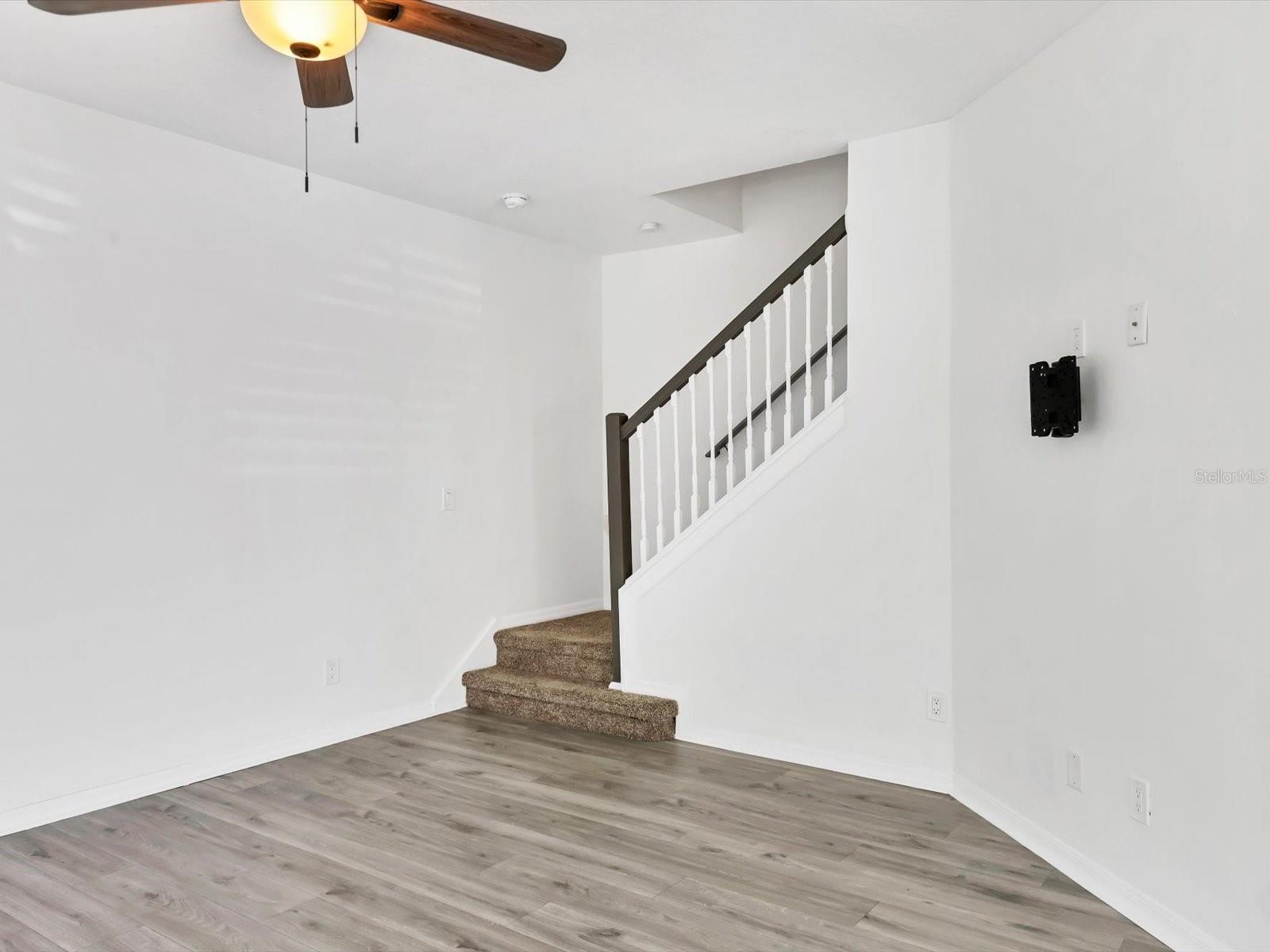 THE TWNHMS AT LIGHTHOUSE COVE II - Residential Lease