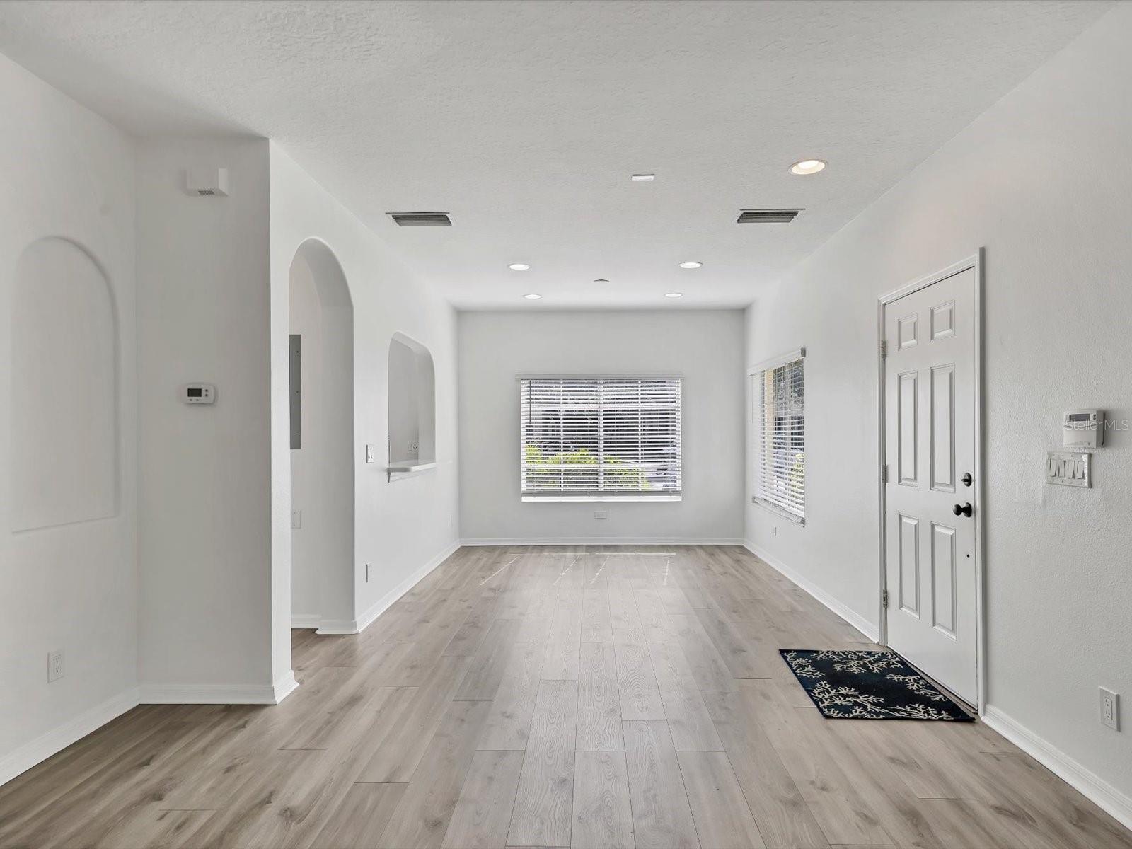 THE TWNHMS AT LIGHTHOUSE COVE II - Residential Lease