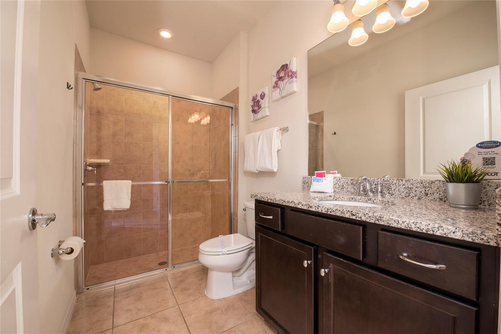 OAKMONT TWNHMS PH 2R - Residential